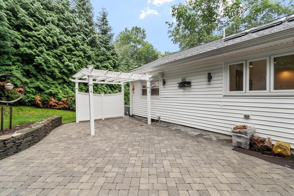 main property photo 36