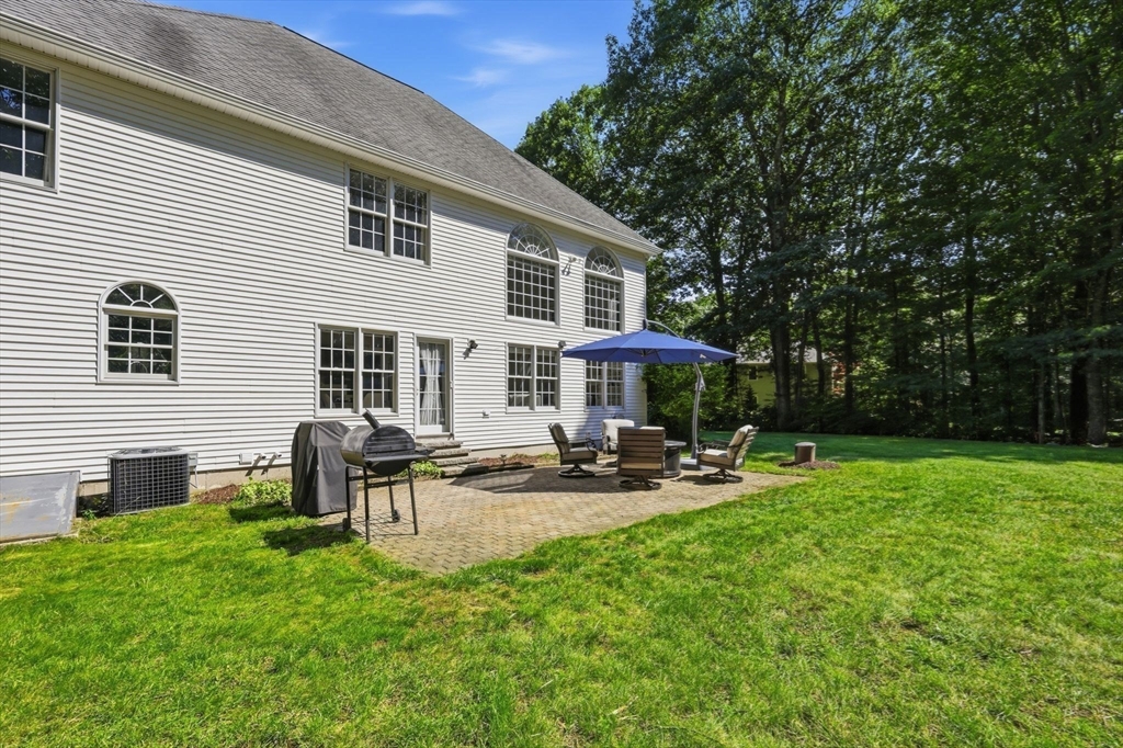 main property photo 36