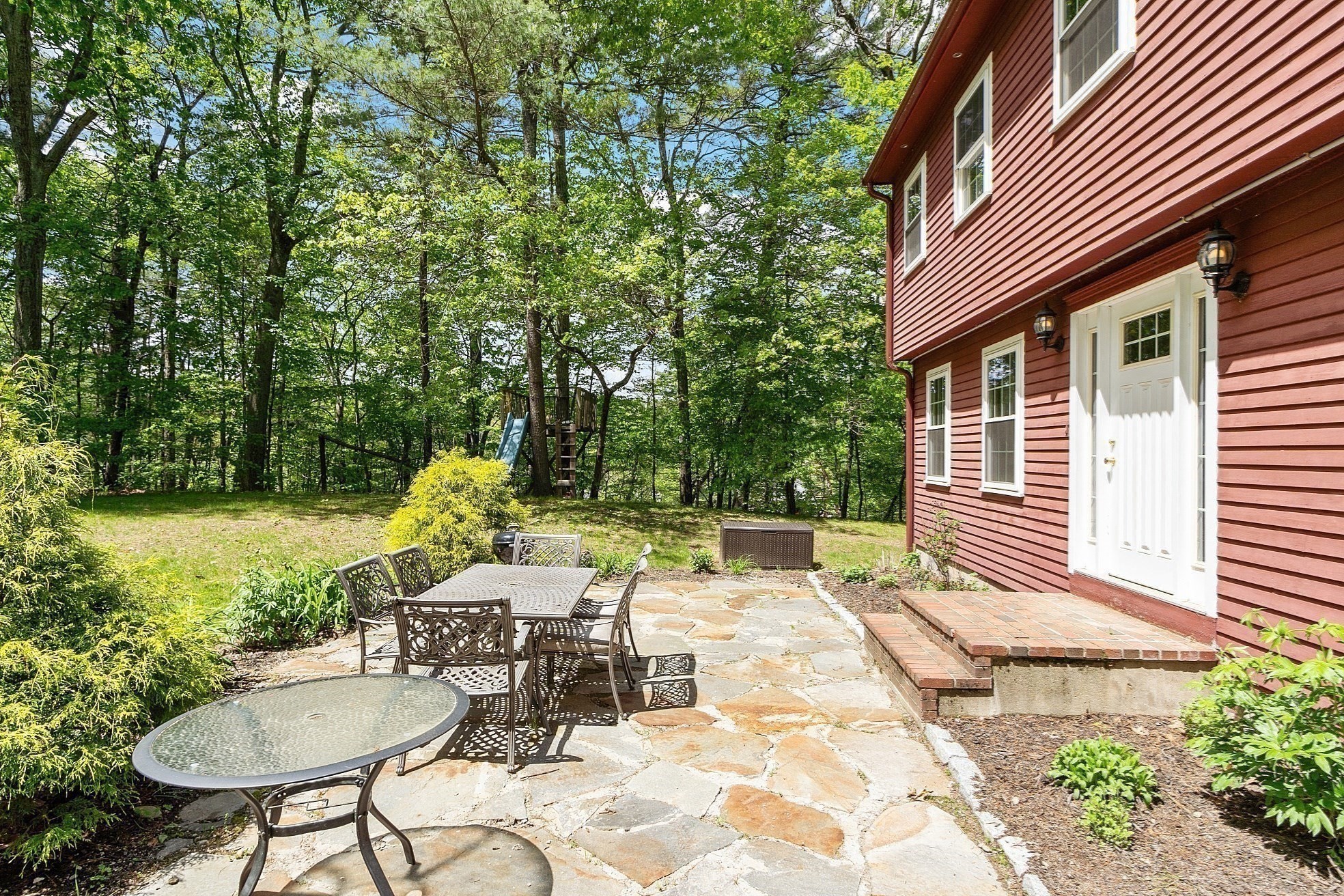 main property photo 29