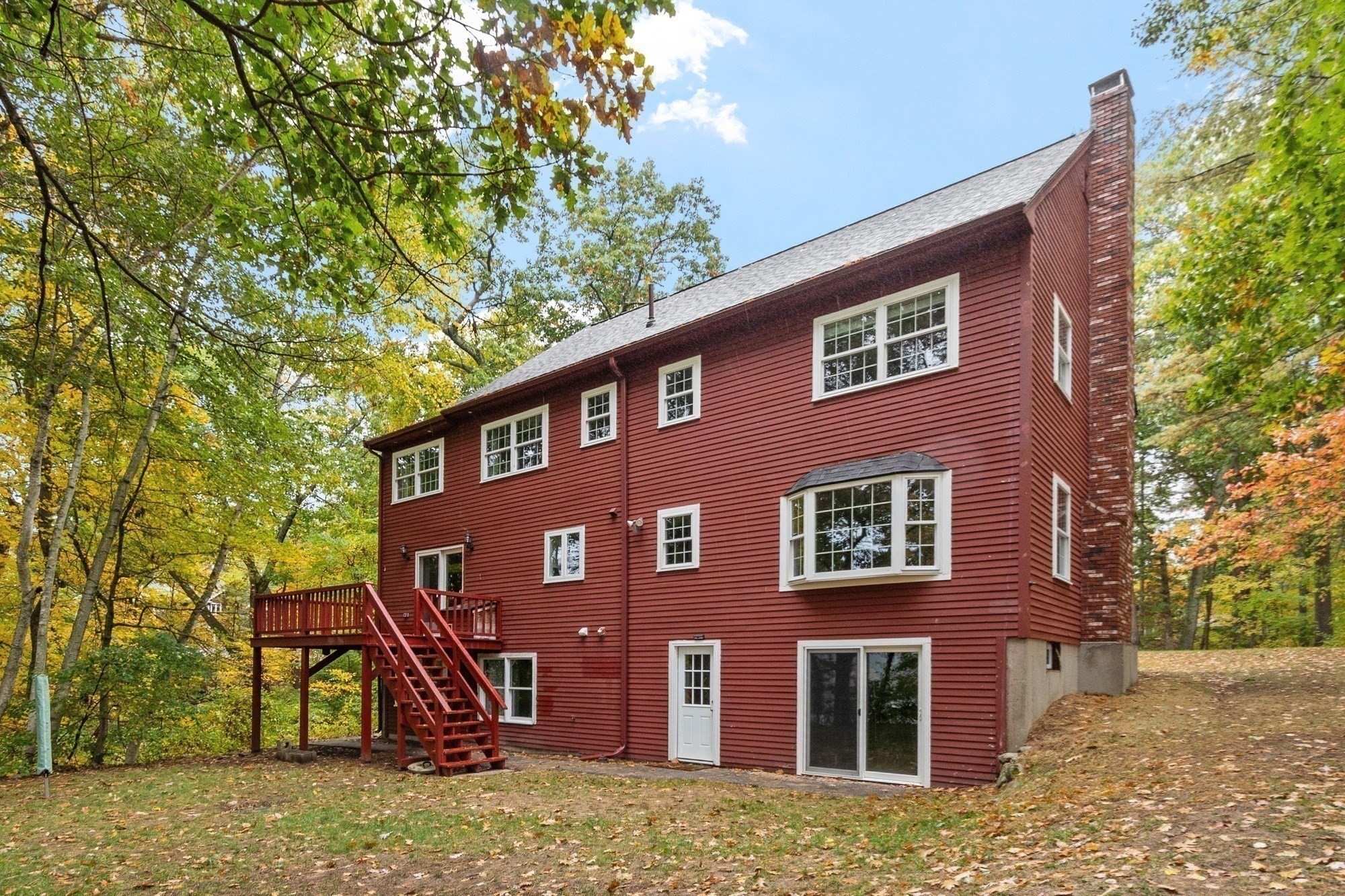 main property photo 31