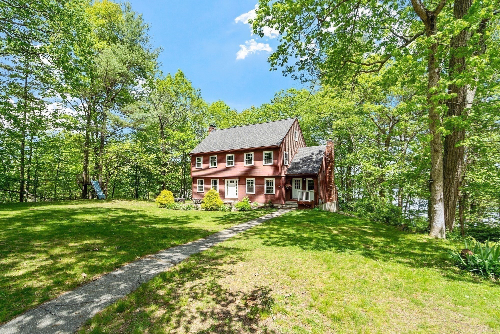 main property photo 6