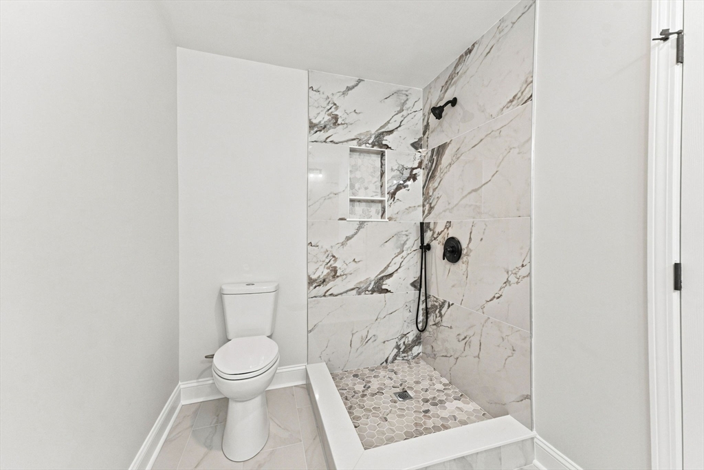 property viewer photo 21