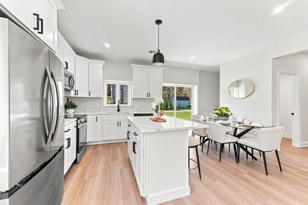 property viewer photo 7