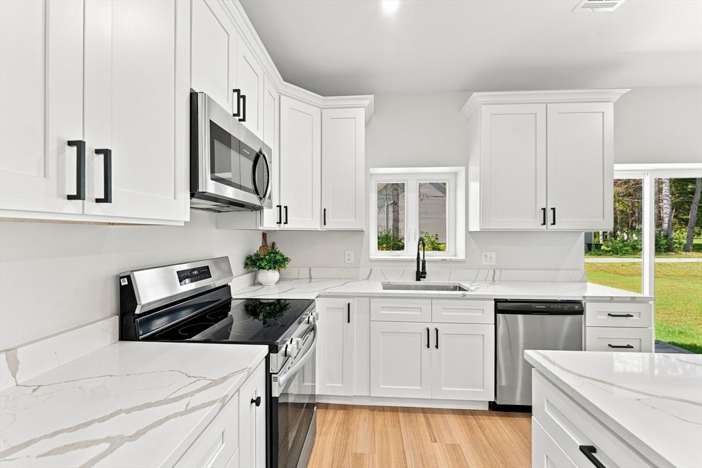 property viewer photo 8