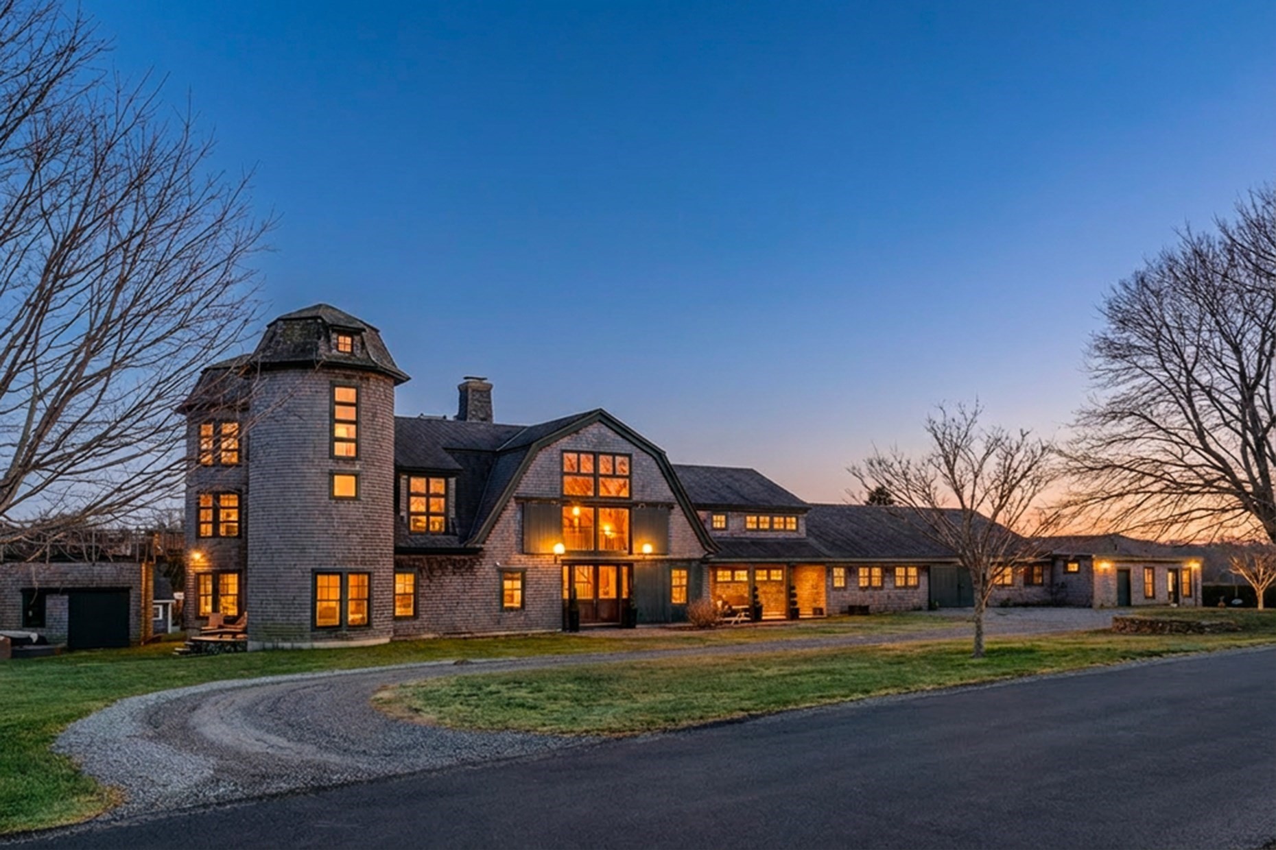 main property photo 37