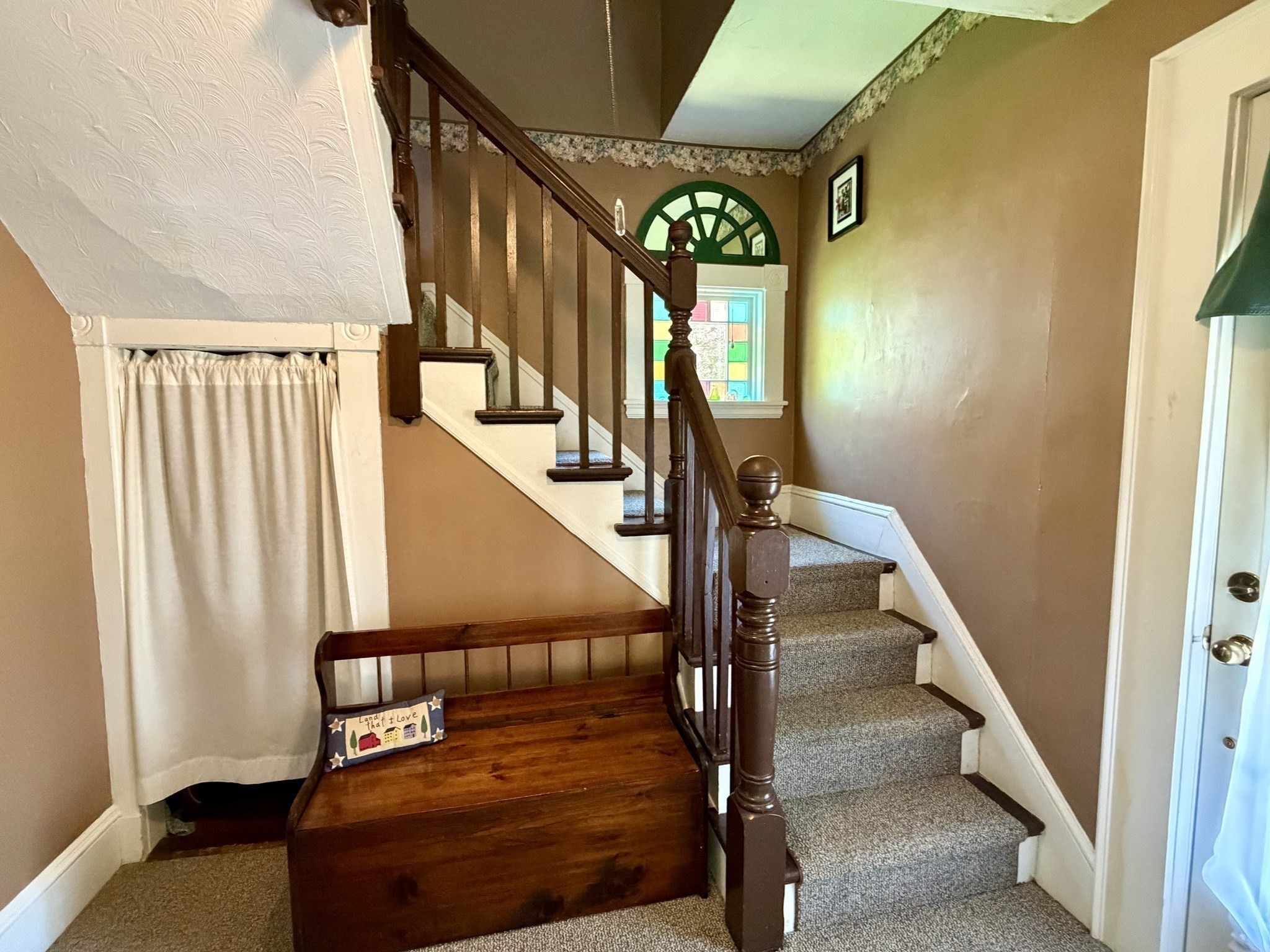 main property photo 9