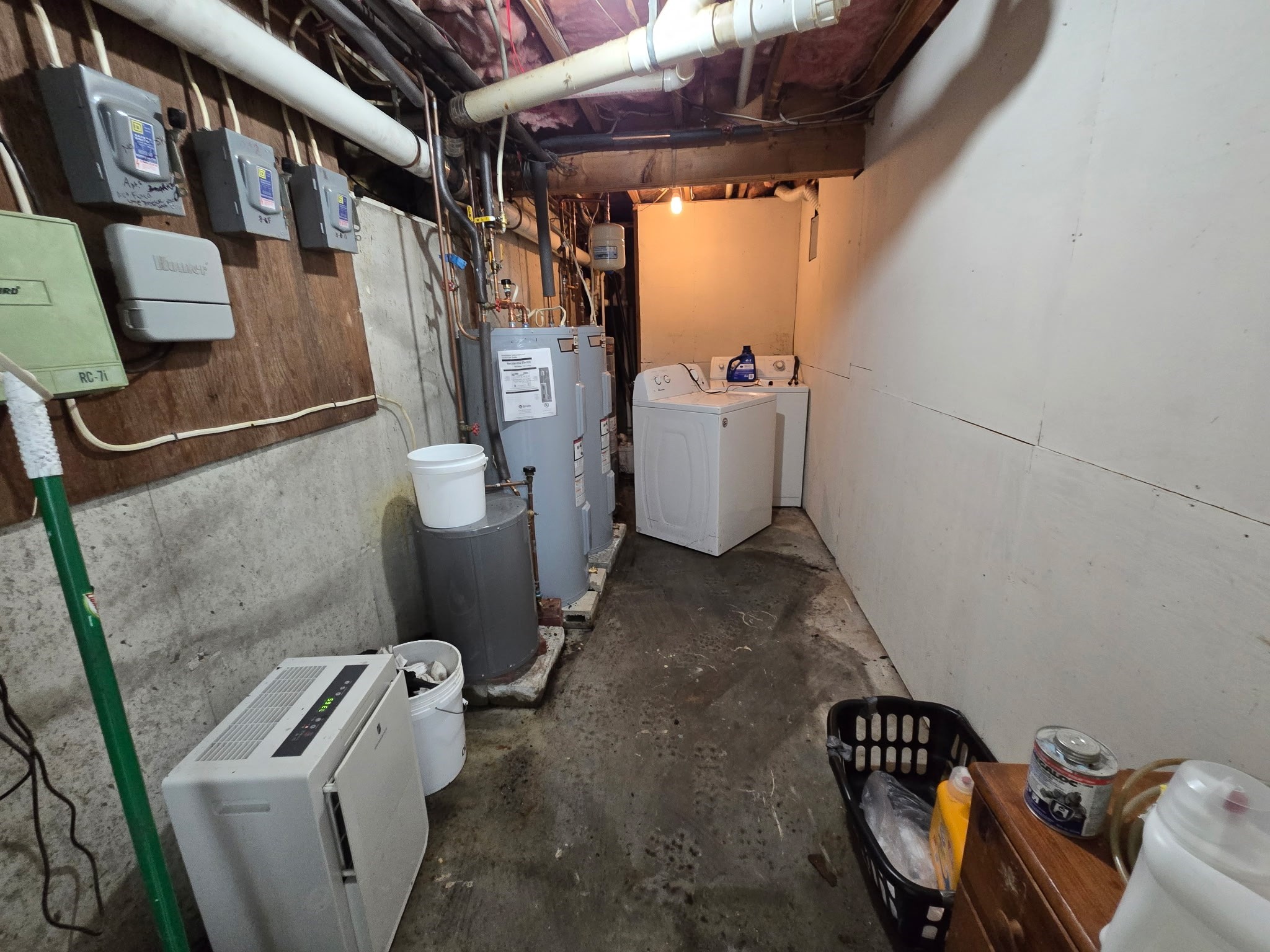 main property photo 11
