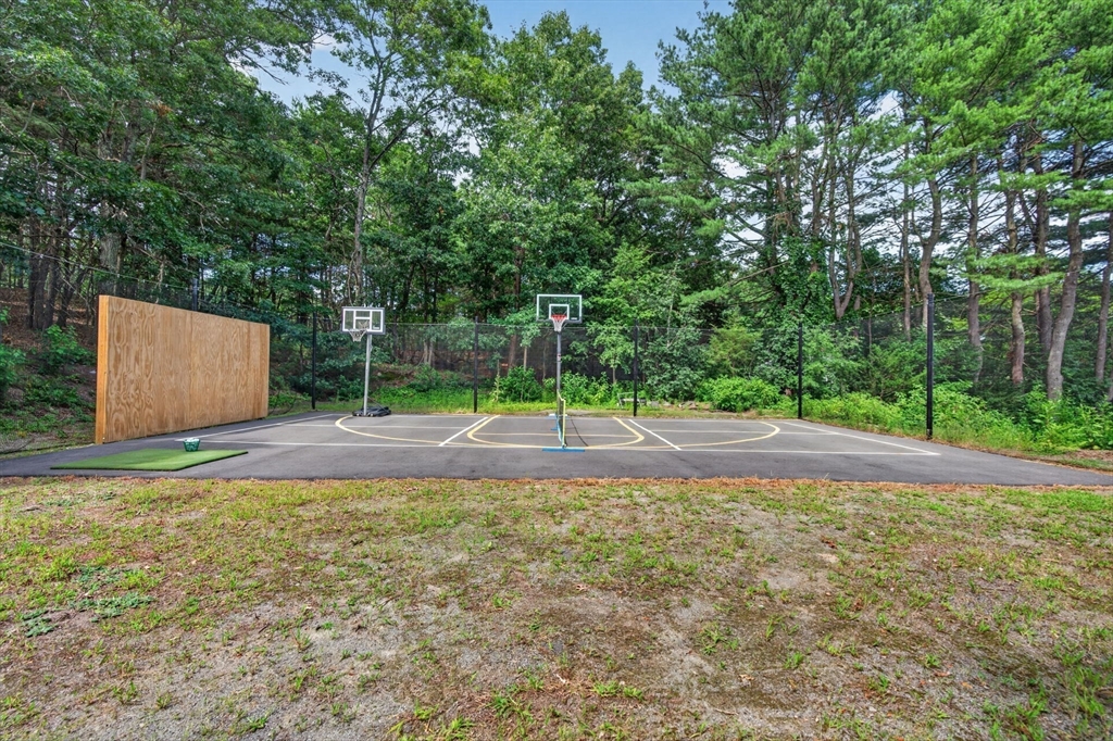 main property photo 39