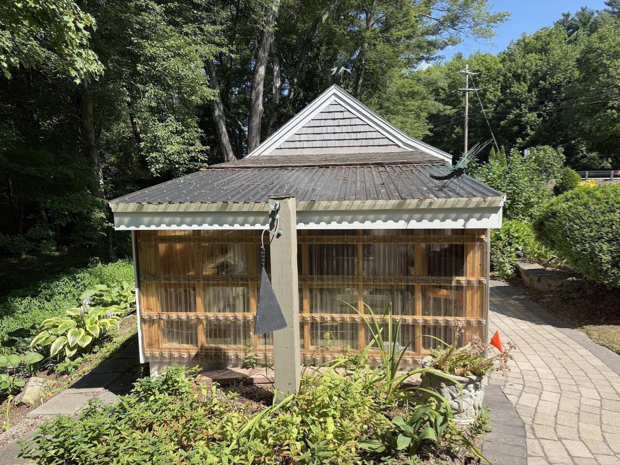 main property photo 34