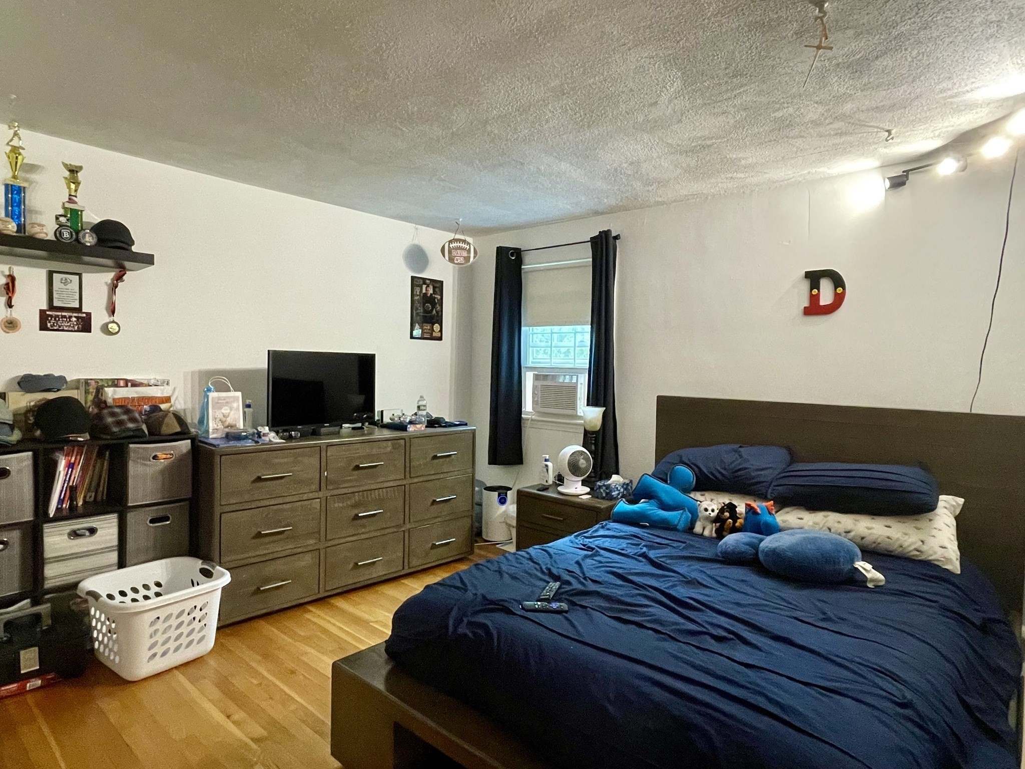 main property photo 13