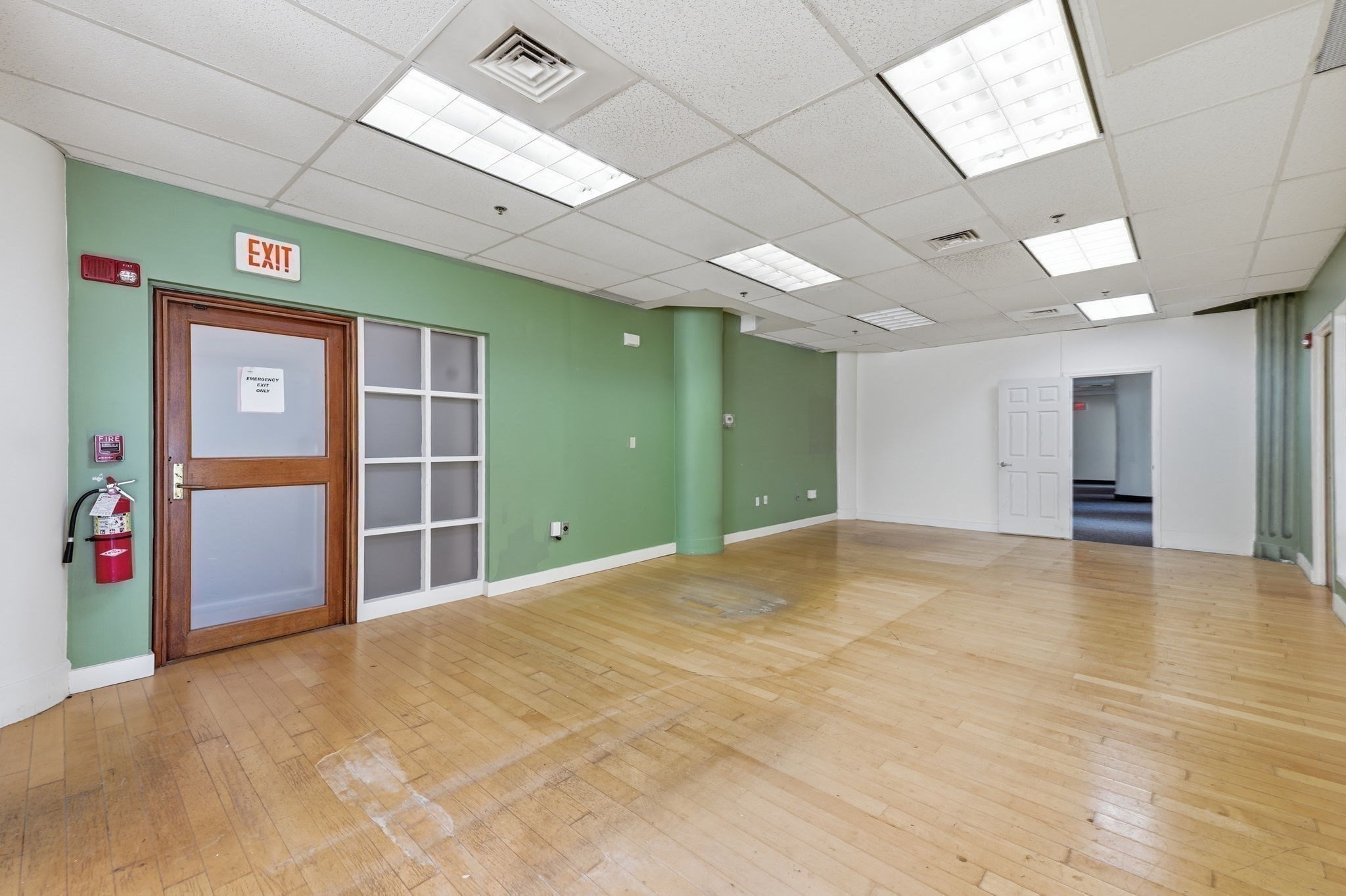 main property photo 25