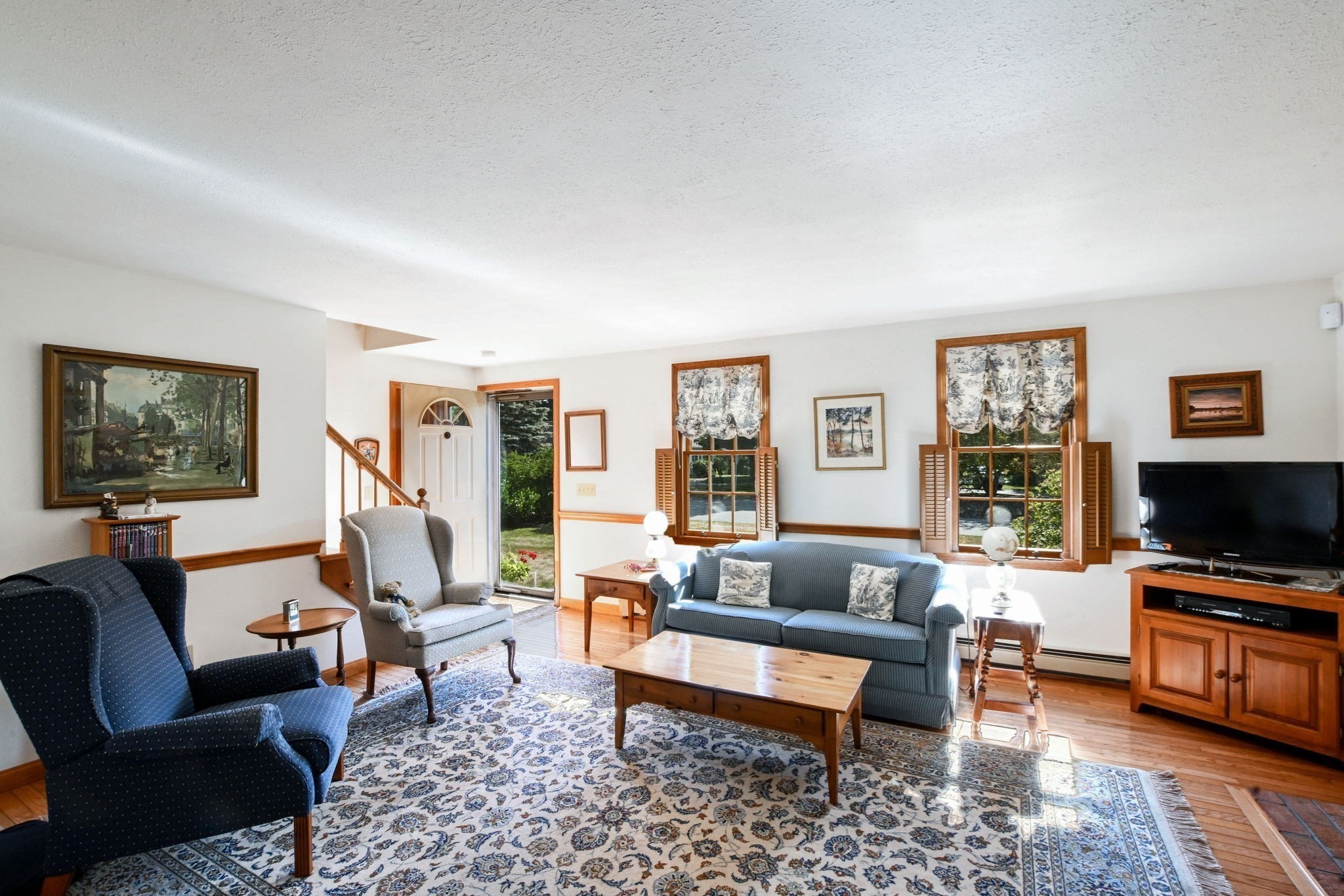 main property photo 9