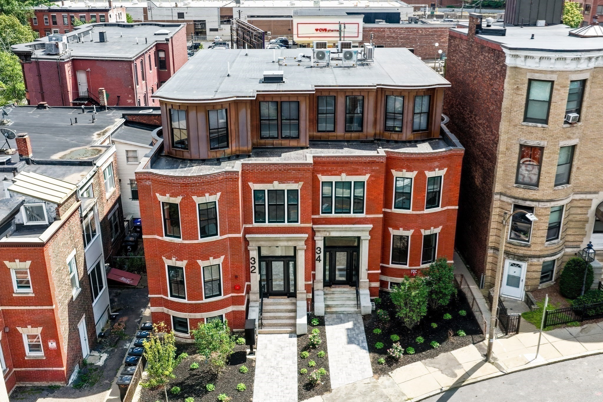 main property photo 25