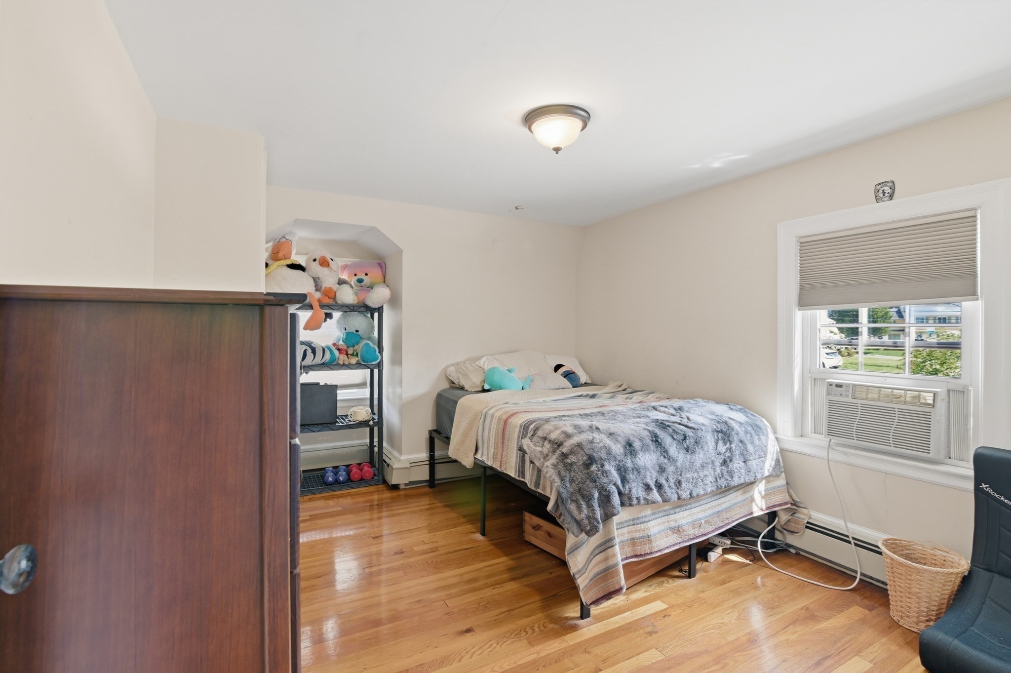 property viewer photo 20