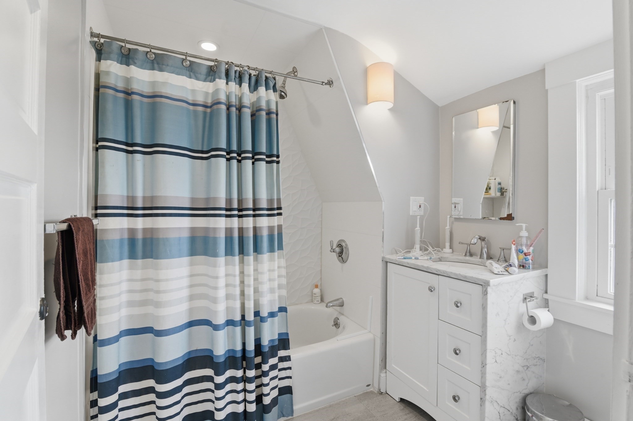 property viewer photo 24