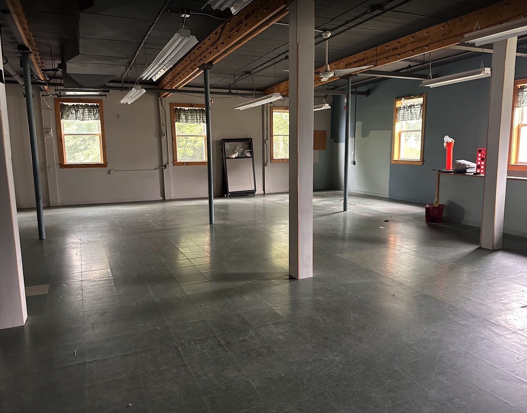 main property photo 18