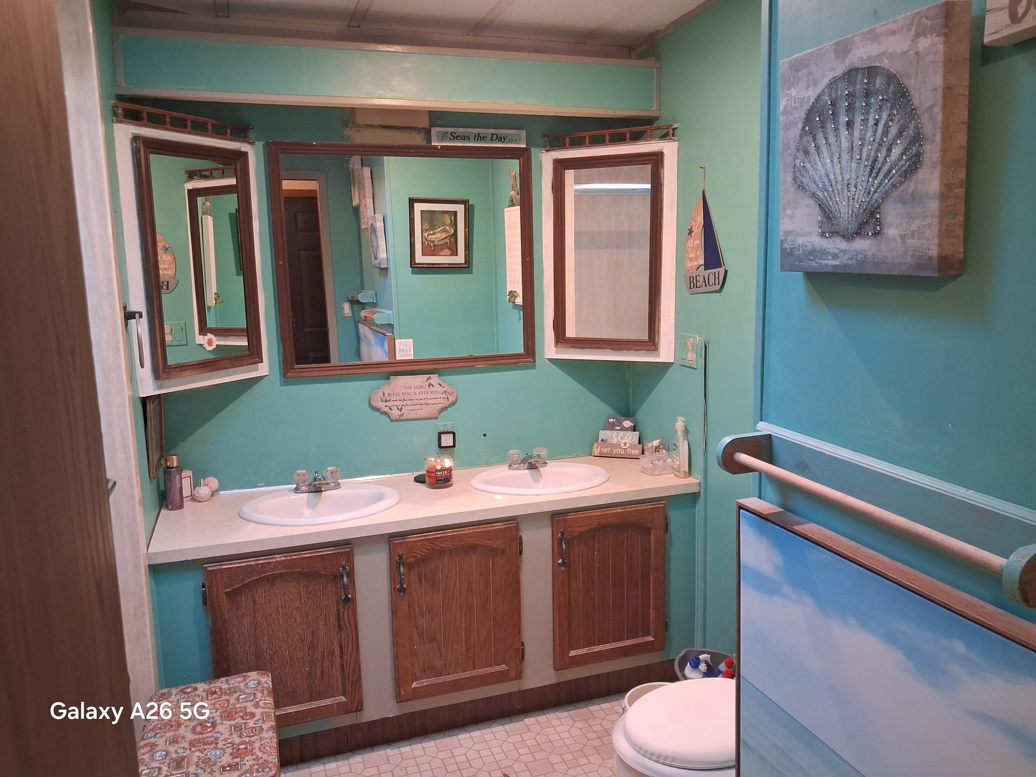 main property photo 12