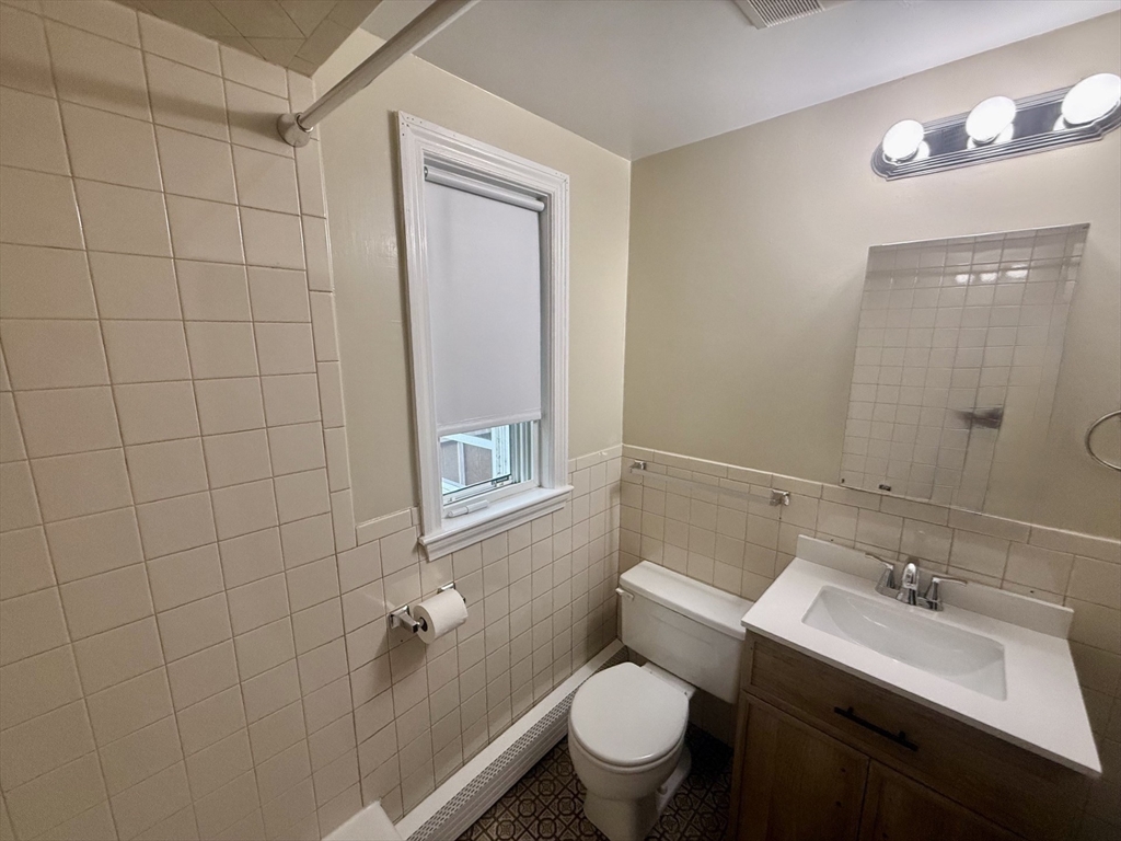 property viewer photo 8