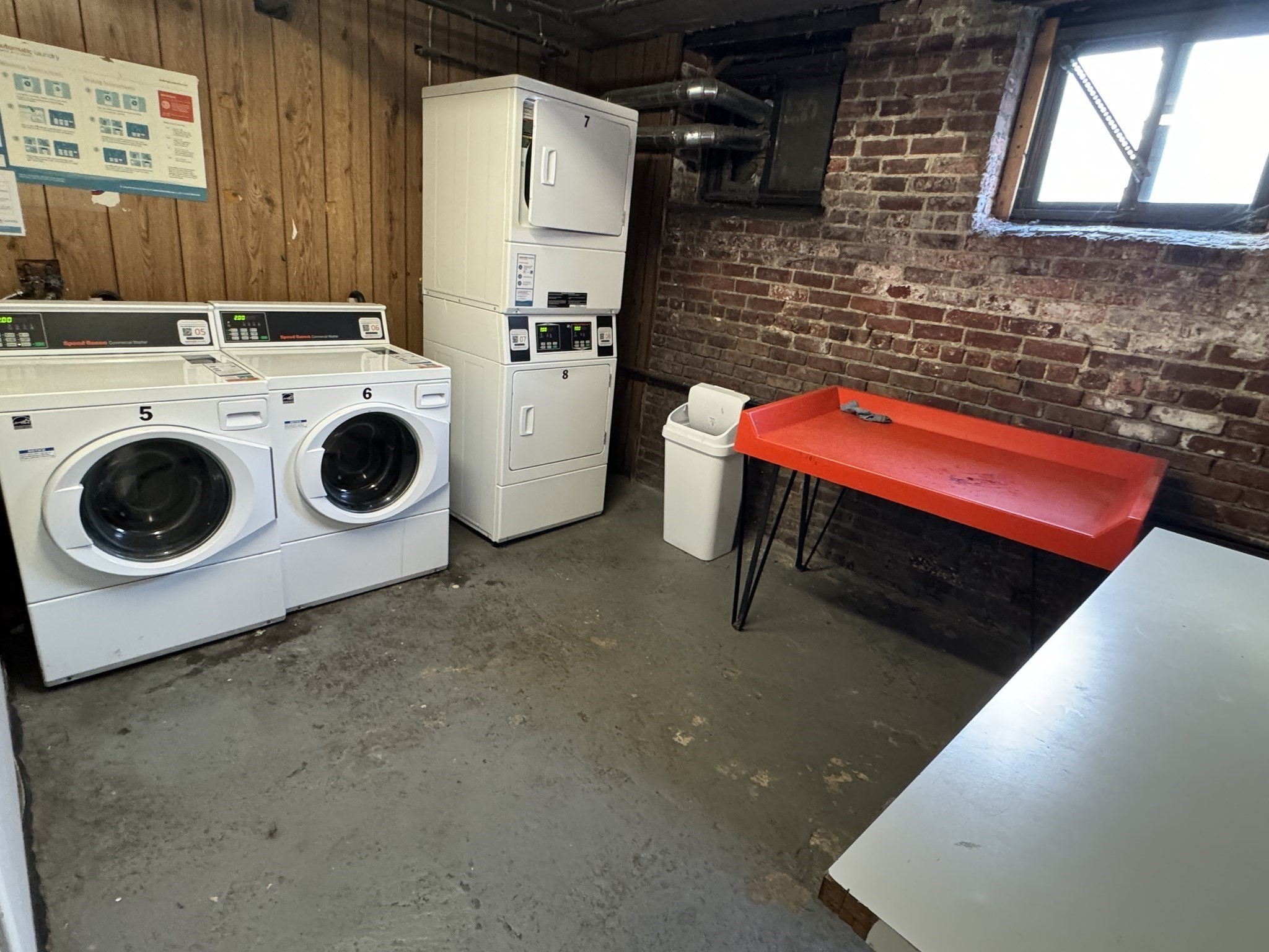 main property photo 6