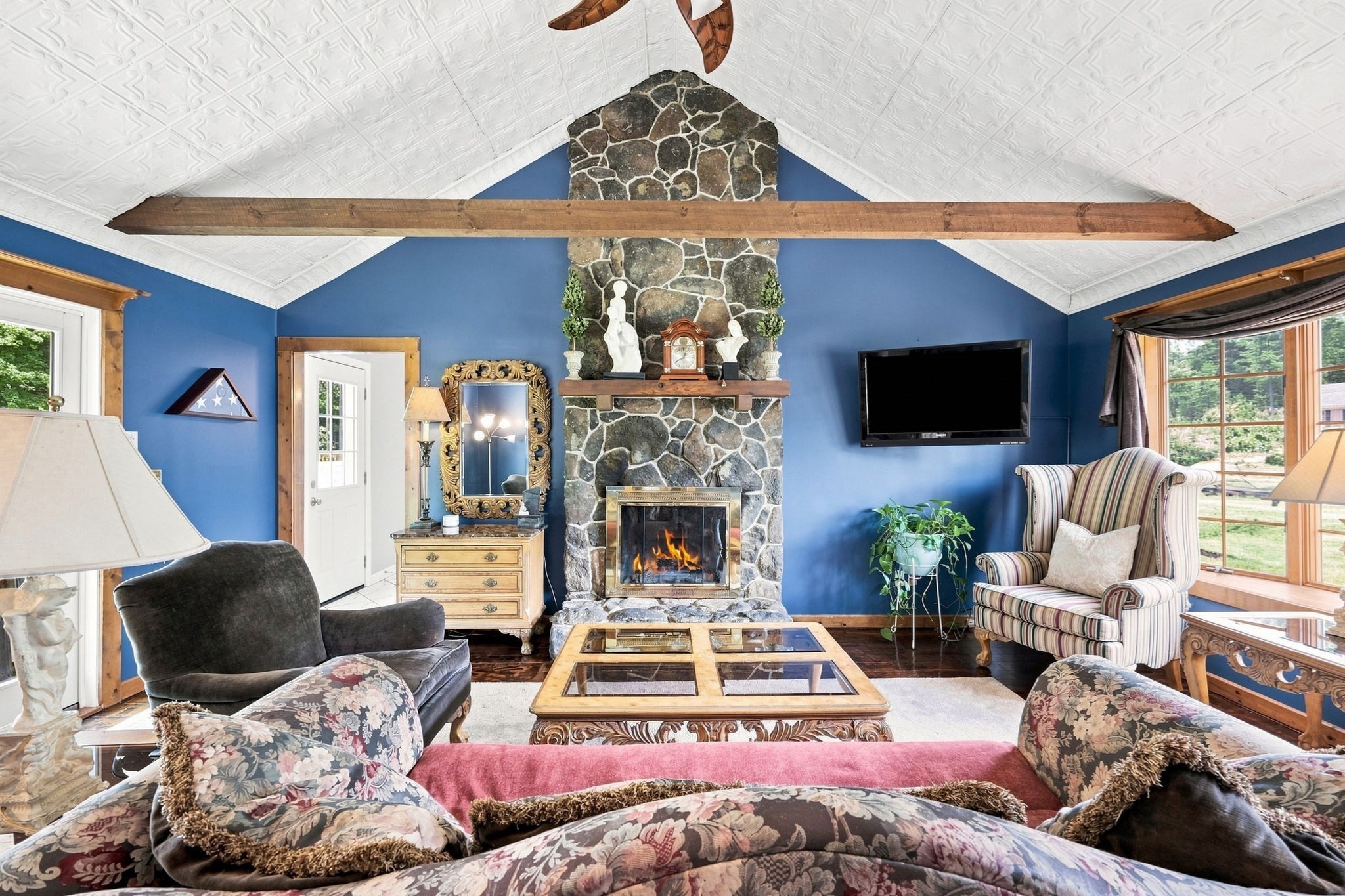 main property photo 13
