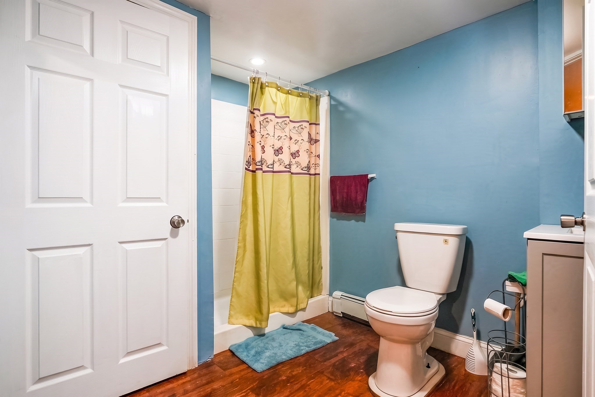 main property photo 16