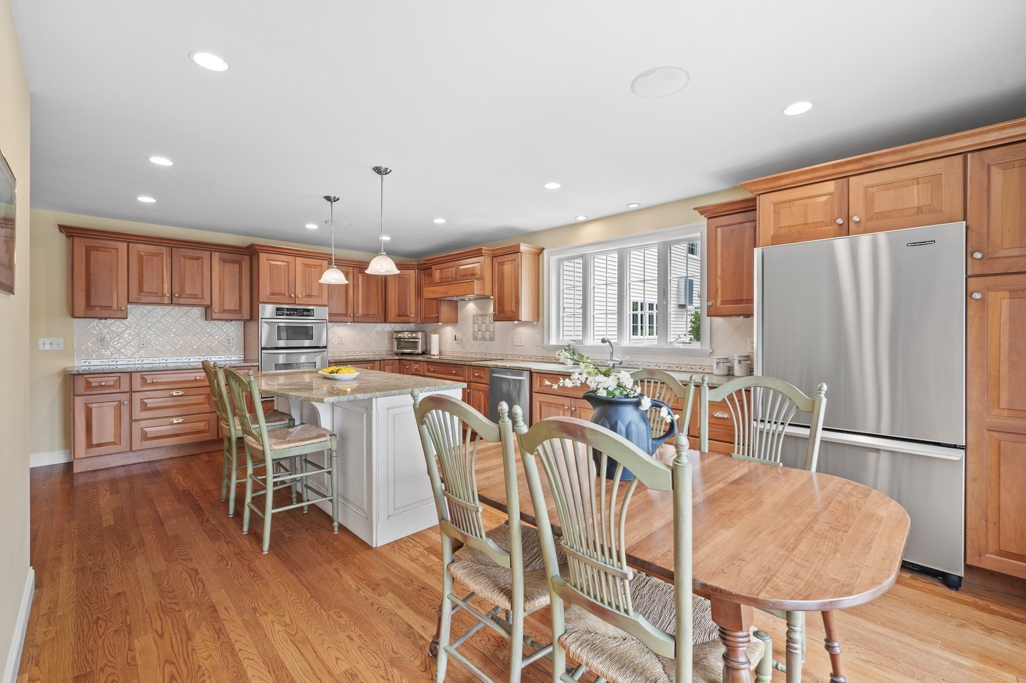 main property photo 15