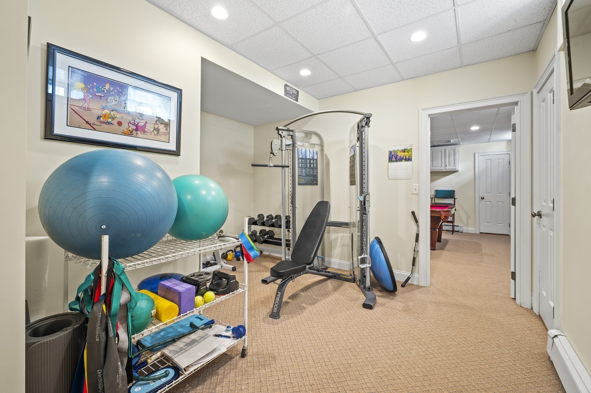 main property photo 40