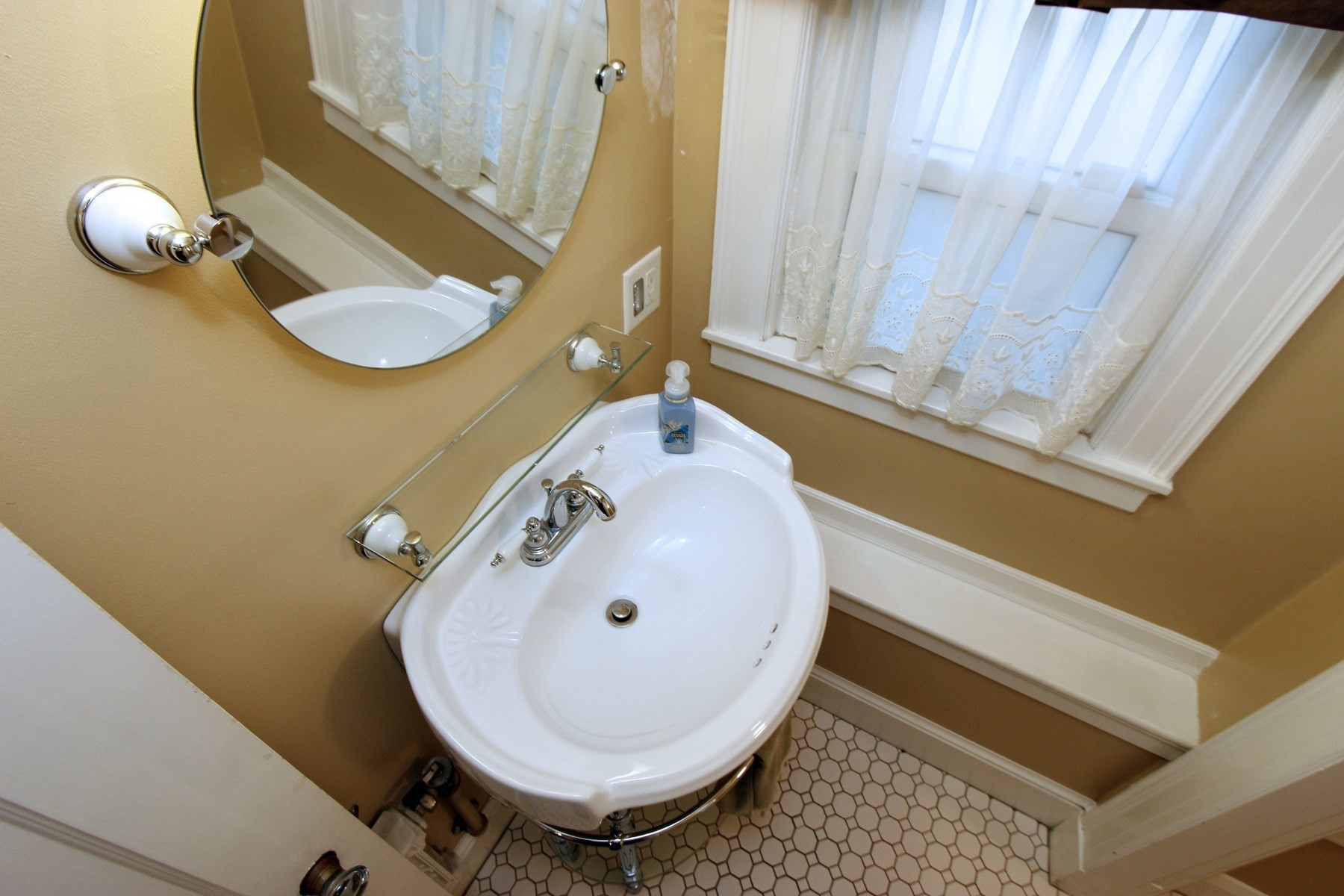 main property photo 38