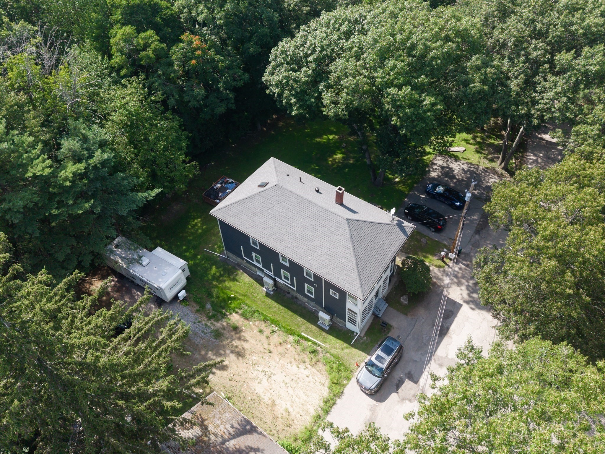 main property photo 4
