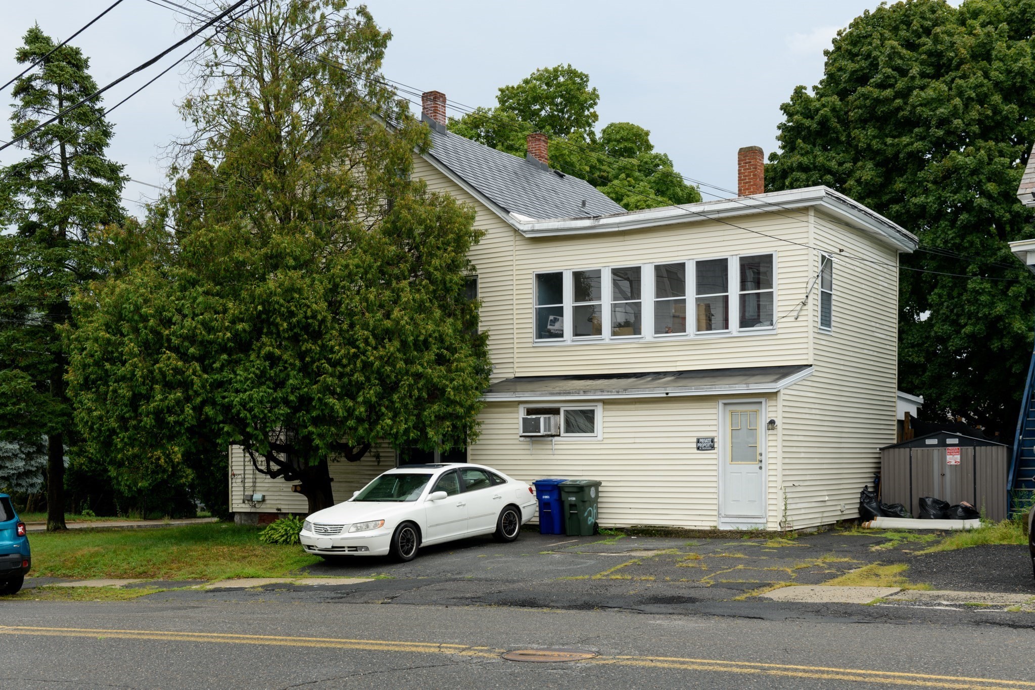 main property photo 33