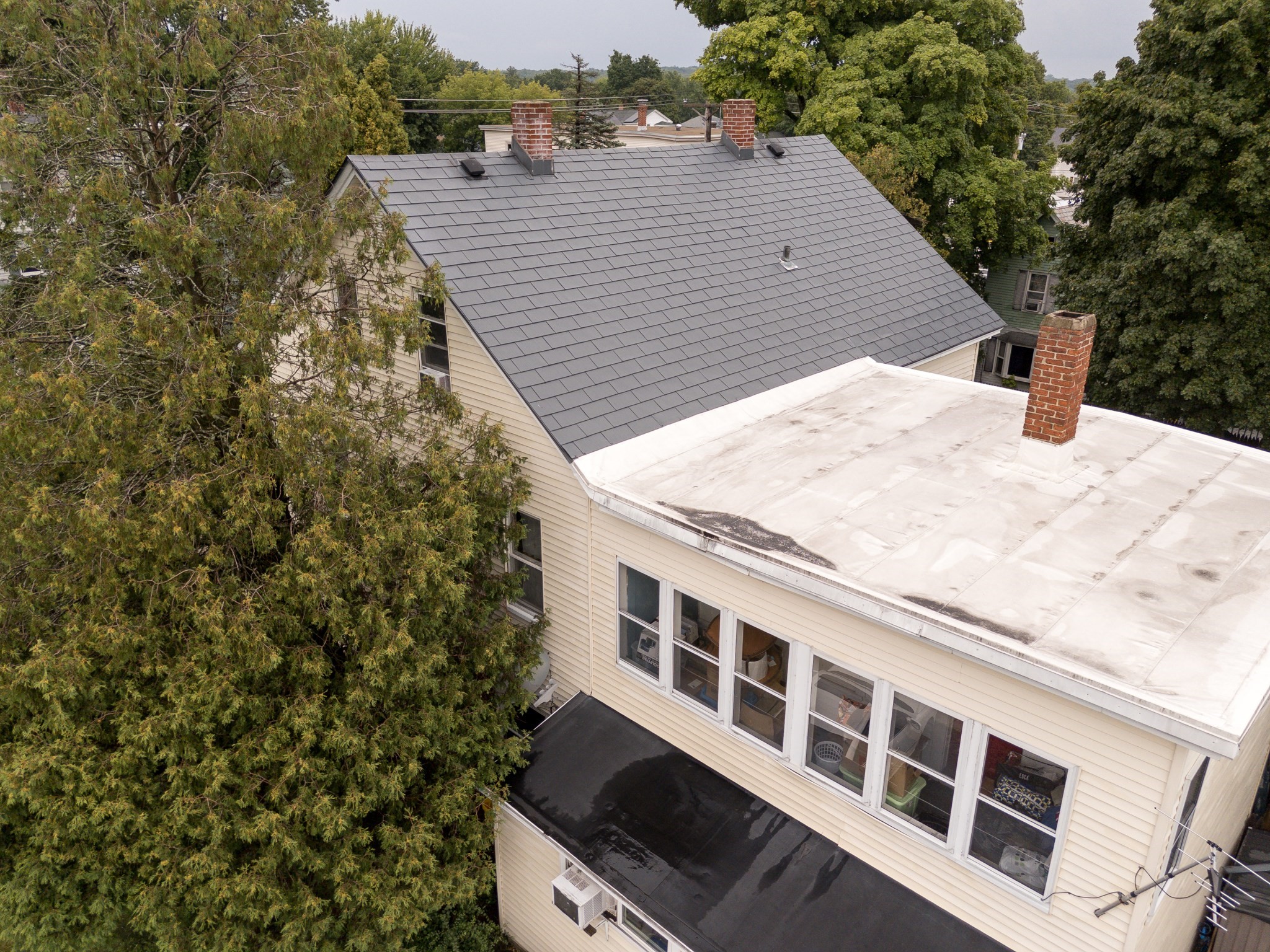 main property photo 34