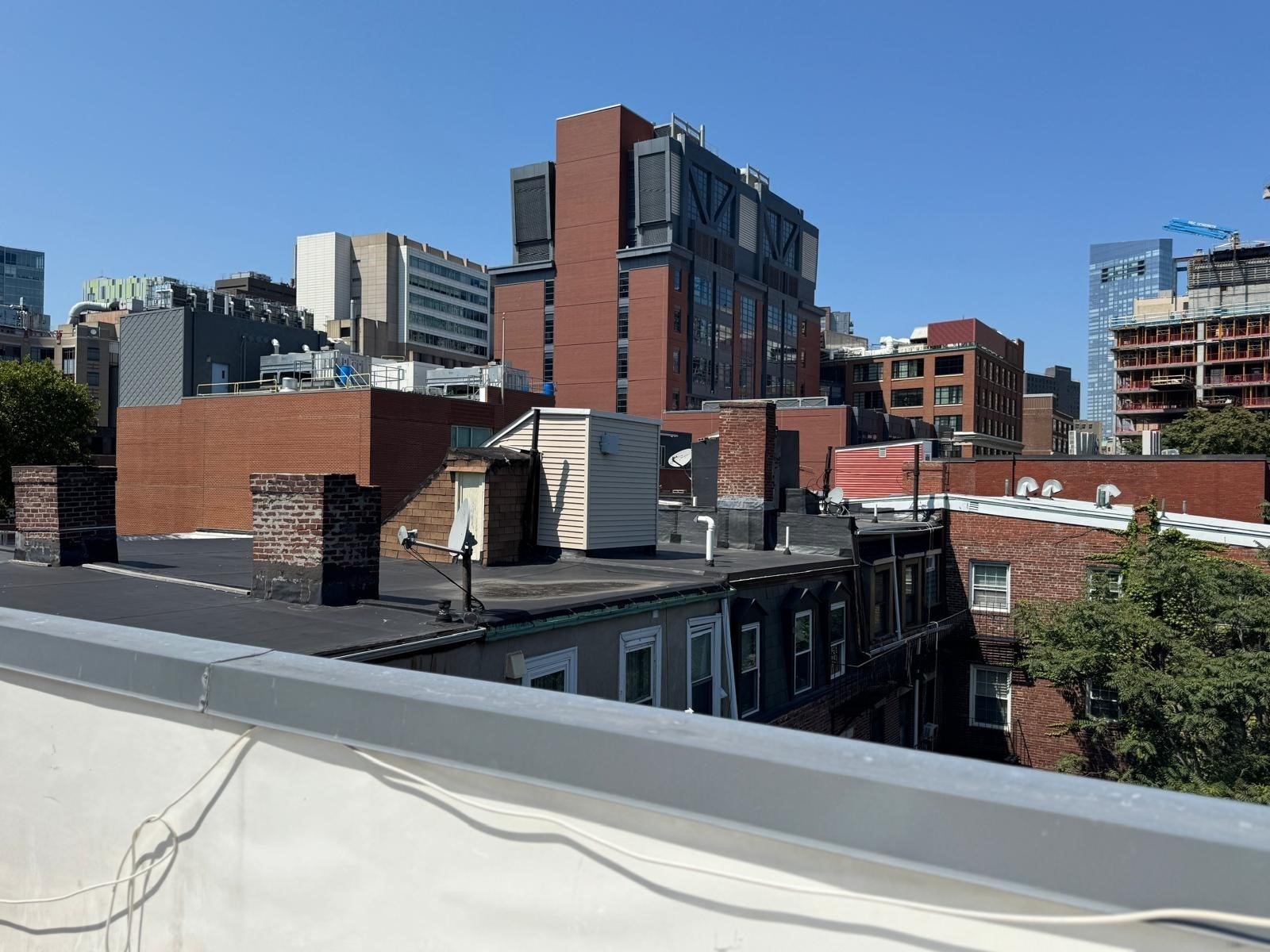 main property photo 17
