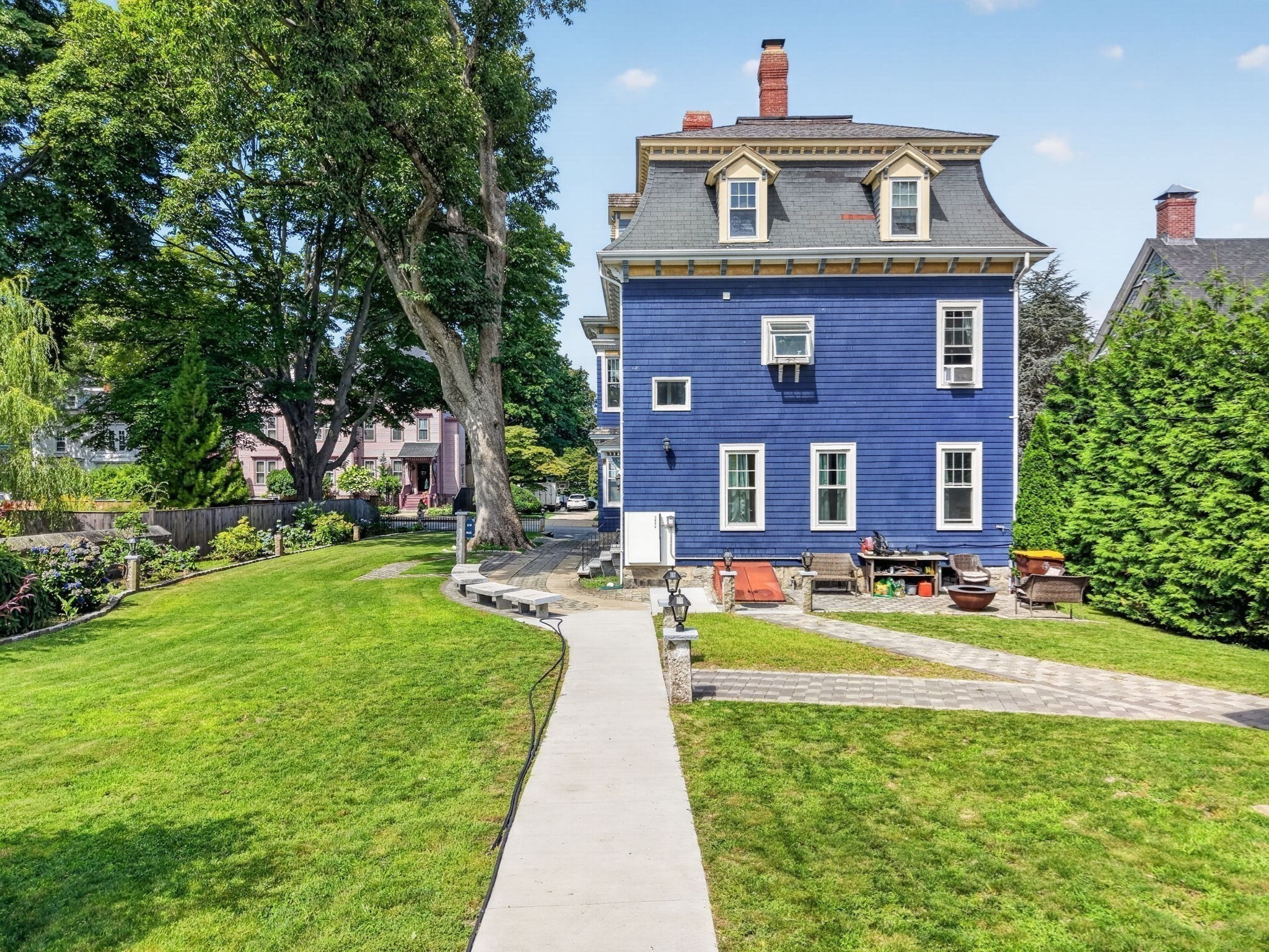 main property photo 37