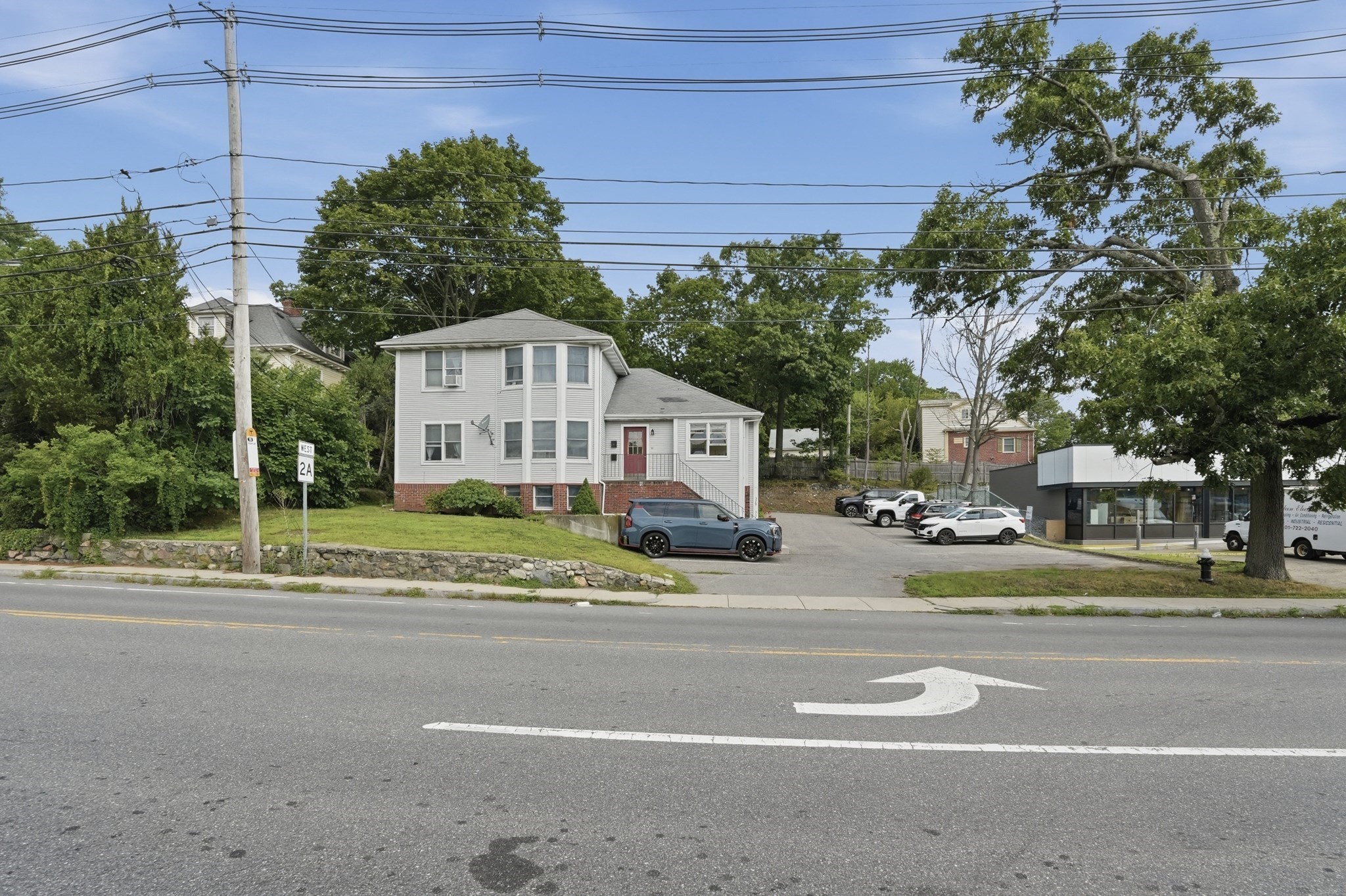 main property photo 10
