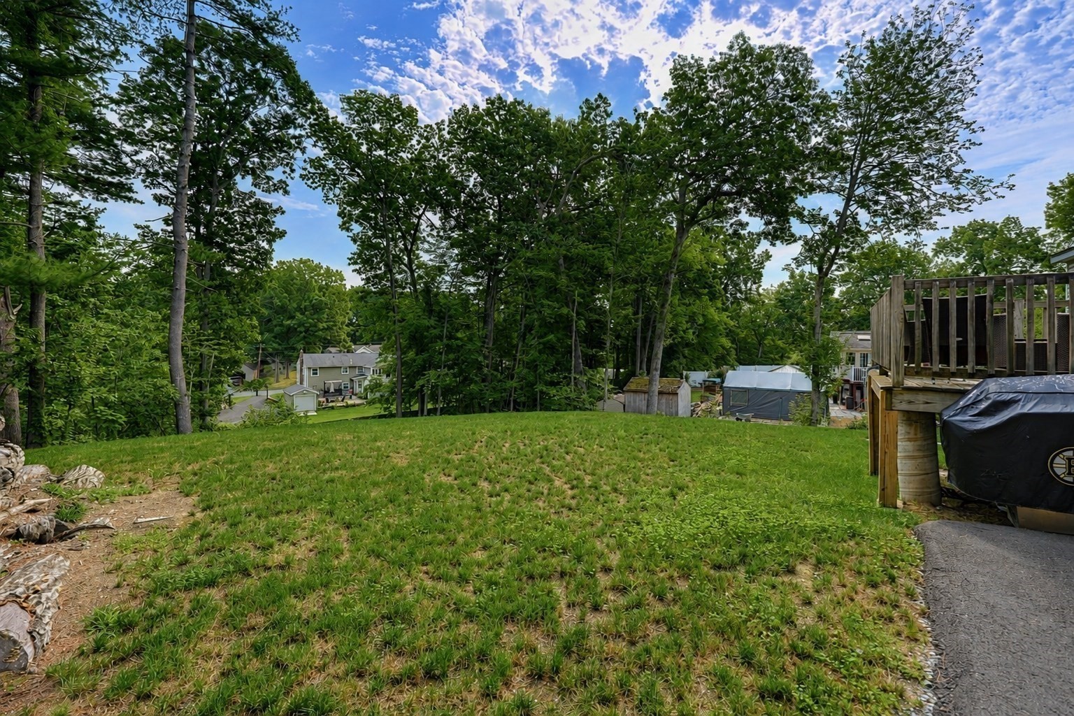 main property photo 22