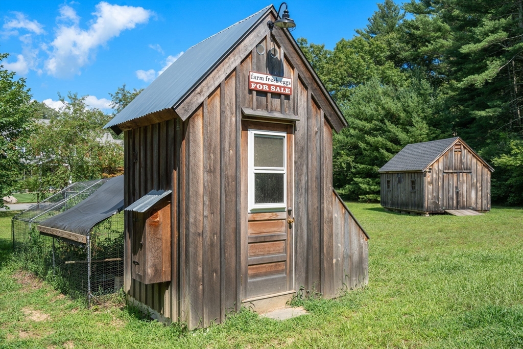 main property photo 33