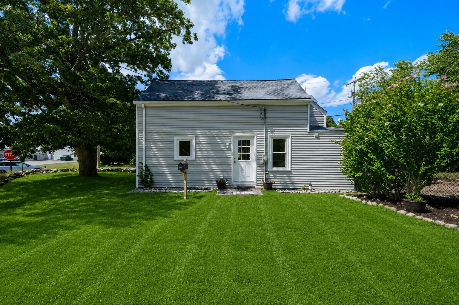 main property photo 24