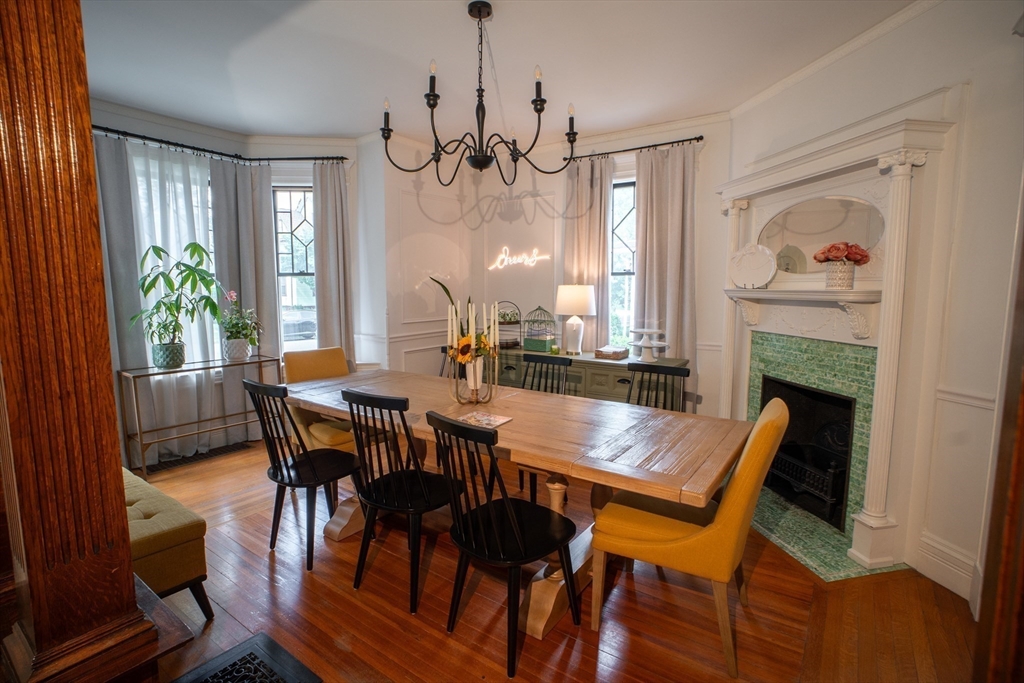 property viewer photo 18