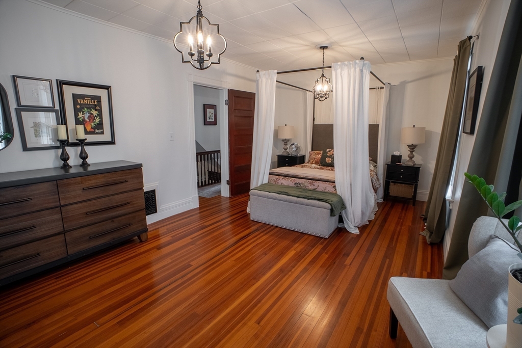 property viewer photo 19