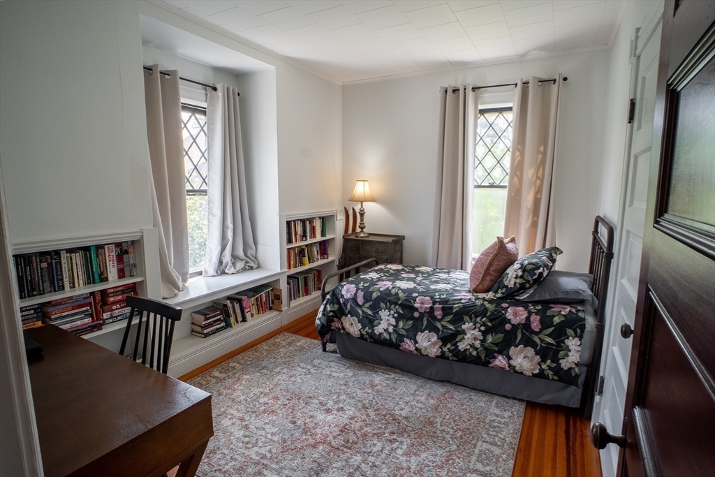 property viewer photo 26