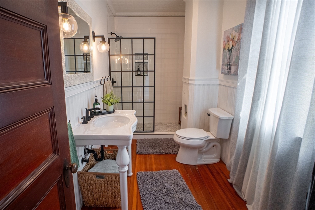 property viewer photo 27