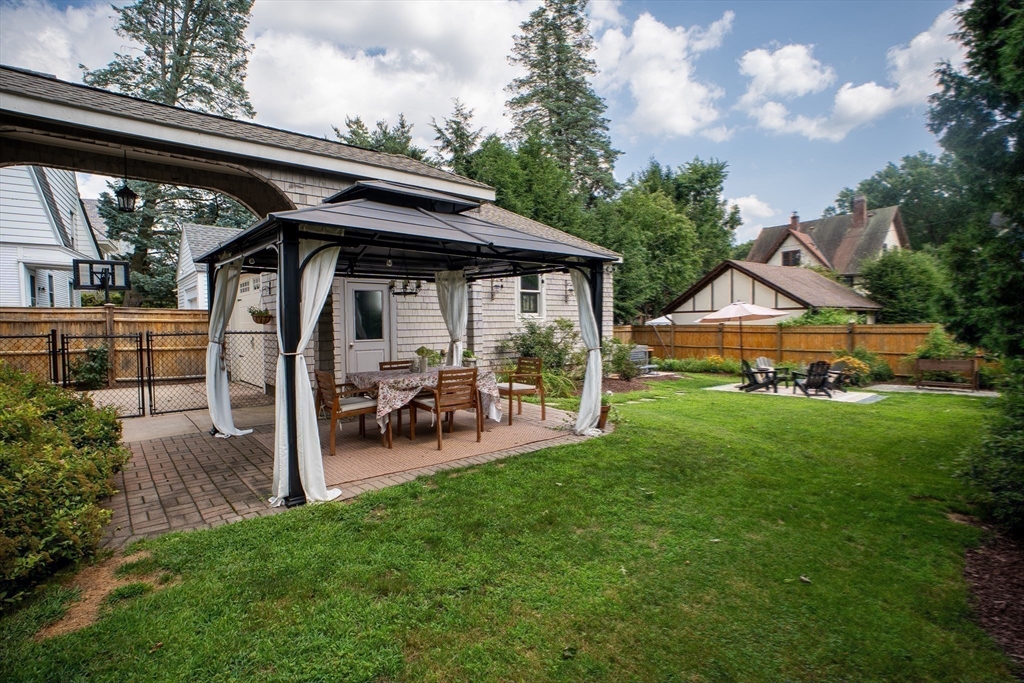 property viewer photo 31