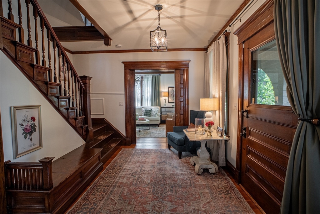 property viewer photo 5