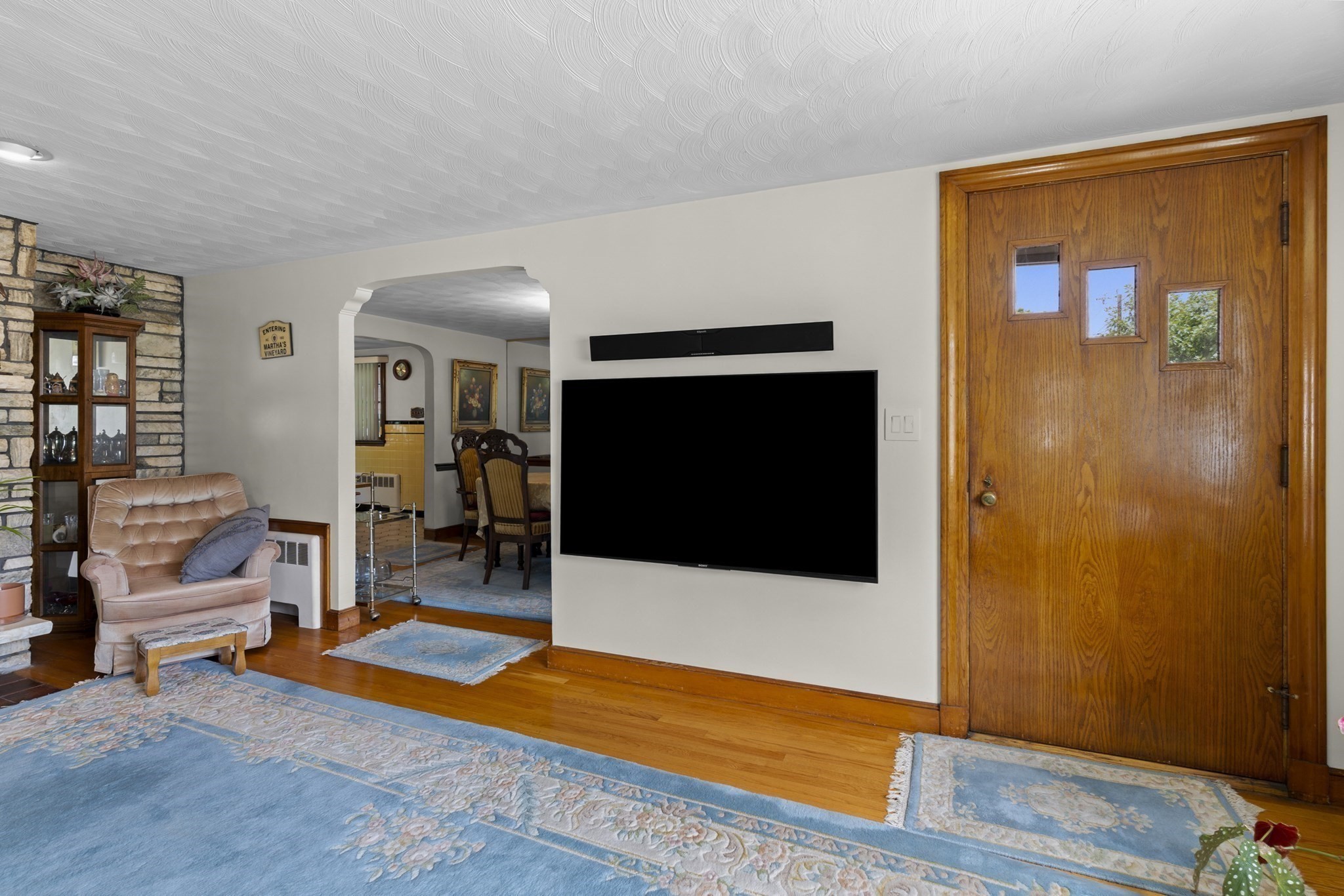main property photo 8