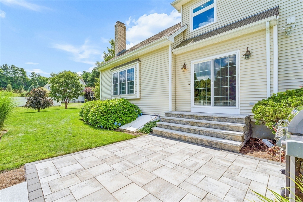 main property photo 34