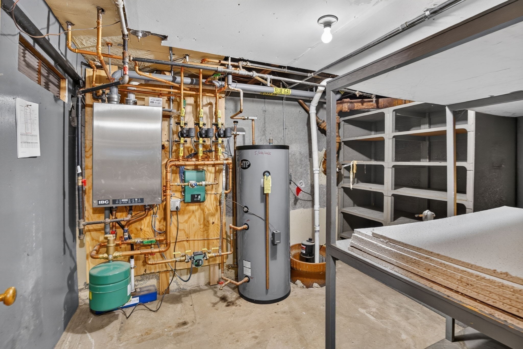 main property photo 31