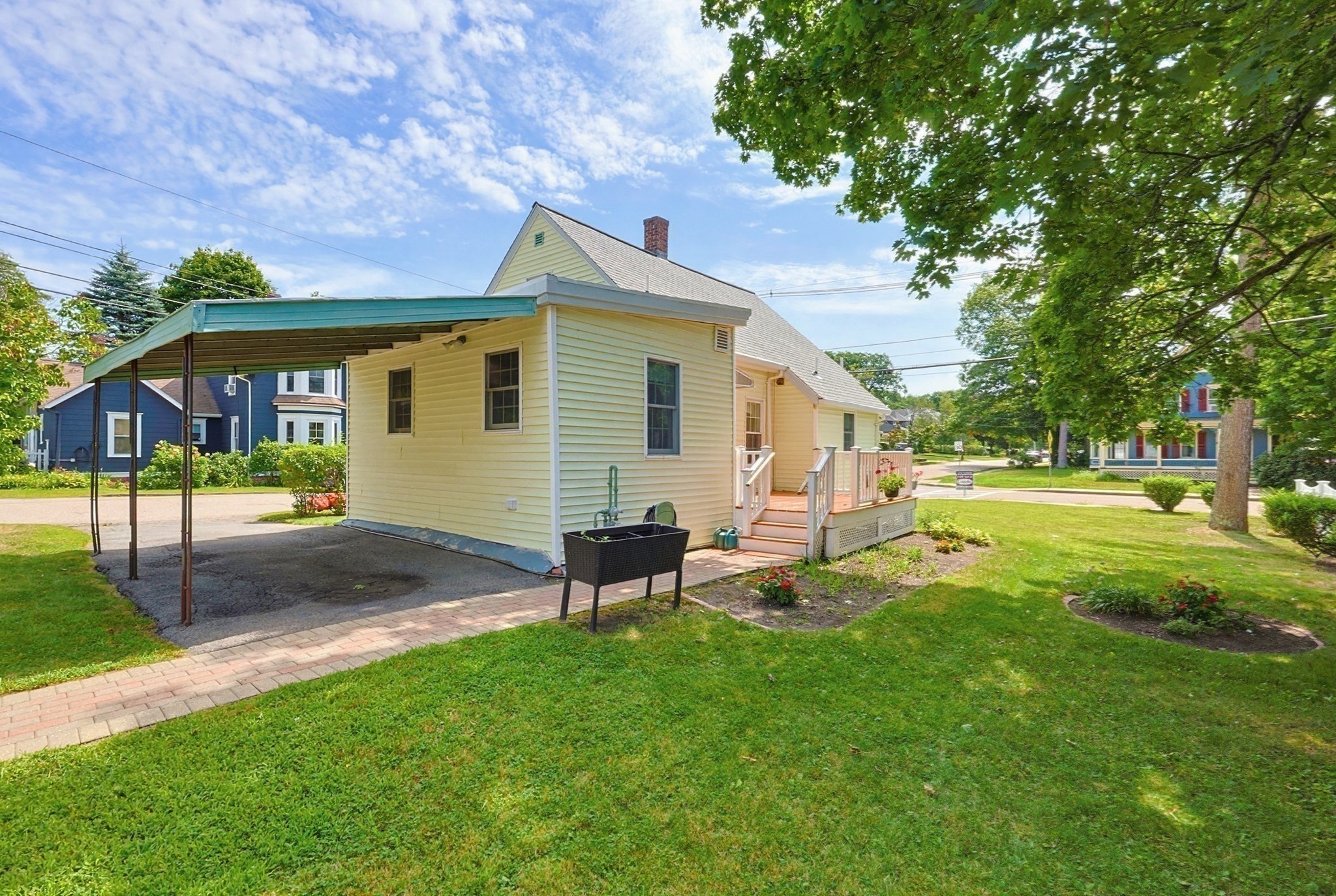 main property photo 19