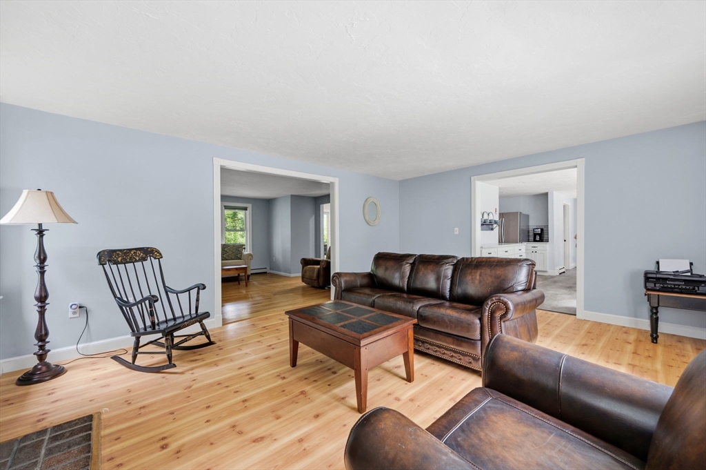 property viewer photo 13