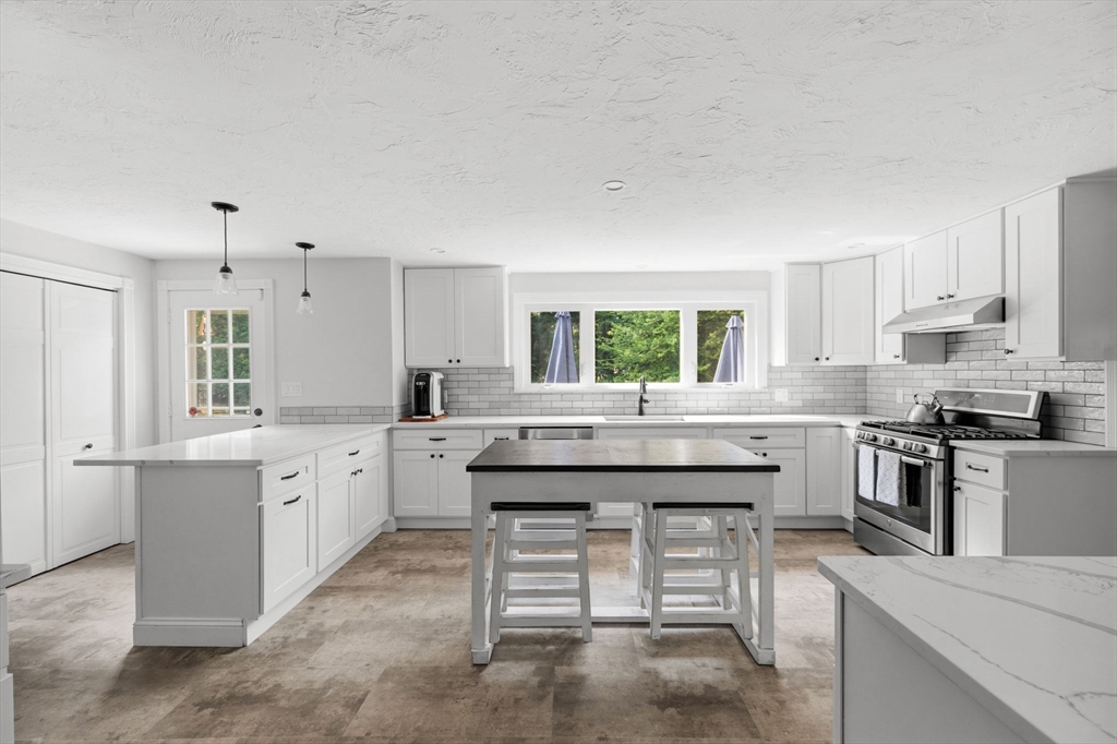 property viewer photo 16