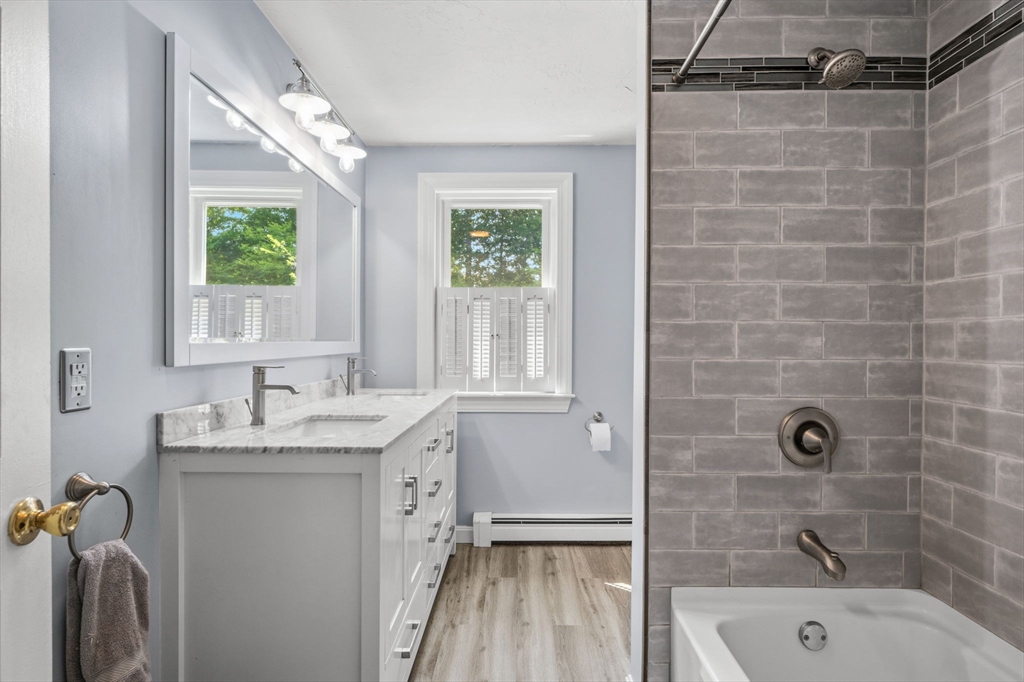 property viewer photo 23